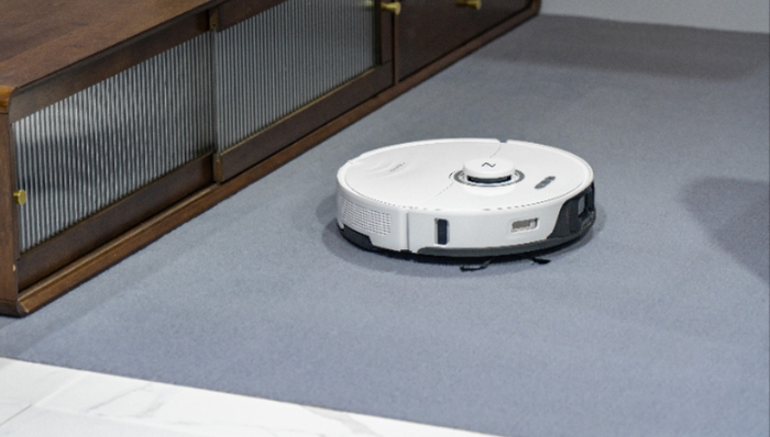 科沃斯,扫地机器人,石头科技,小米,财报