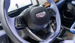 距离华为，吉利还差几个魅族？