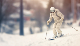 滑雪火出圈后，互联网拯救了多少00后新手的首滑焦虑？