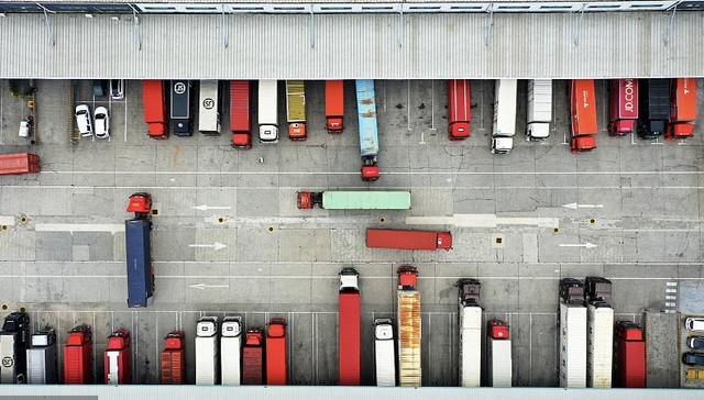 顺丰申请REITs上市，重点区域已投建500万平方米物流园