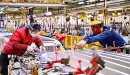 传统制造业转型升级方向明确：高端化、智能化、绿色化、融合化