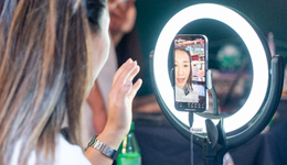 2024年，直播帶貨困與解