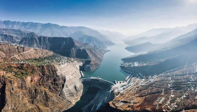 中国平安年度十大新闻正式发布，累计投入逾8.62万亿元支持实体经济发展