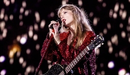 抢不到演唱会门票，我选择在电影院蹦迪