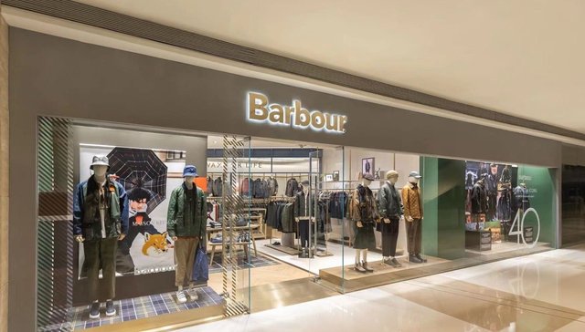 Barbour能靠“老钱风”在中国撑多久？