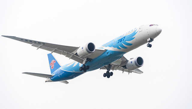 南航机票买贵、机型变动可免费退票，其他航司会跟进吗？