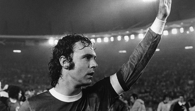 德国“足球皇帝”贝肯鲍尔去世，曾创“拜仁欧冠神话”