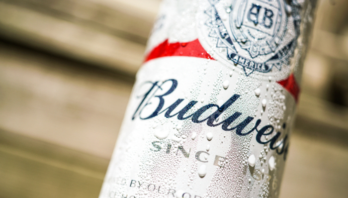 销售渠道,百威啤酒,裁员,高端啤酒,