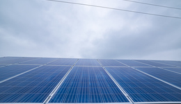 光伏板塊熱度未退，鈣鈦礦電池概念京山輕機漲停，今年市場會好轉(zhuǎn)嗎？