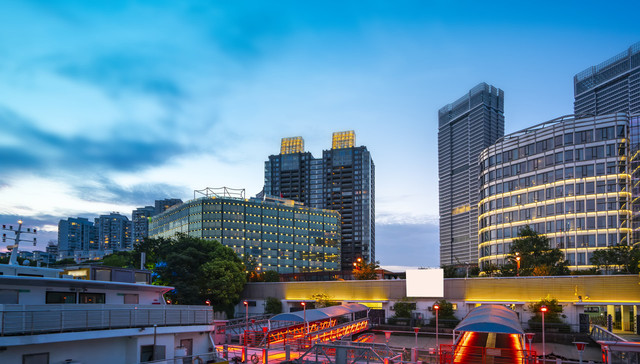 内资需求复苏，上海2023年写字楼净吸纳量达38万平方米