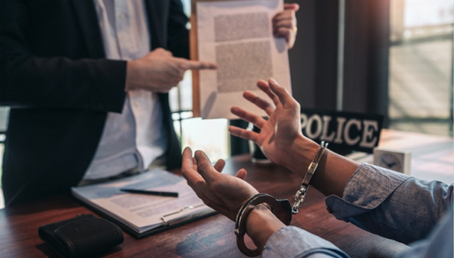 非法收受巨额财物，中国太平保险集团原副总经理肖星被逮捕