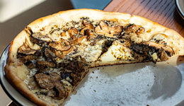 放加盟、开小店、冲万店......比萨市场上演规模争夺战