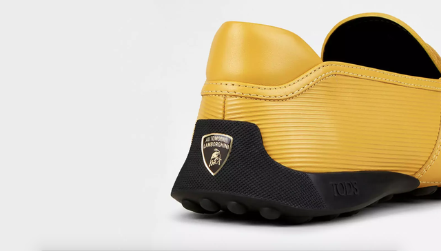 TOD'S与兰博基尼跨界合作豆豆鞋，Gucci首款持妆遮瑕蜜｜是日美好事物
