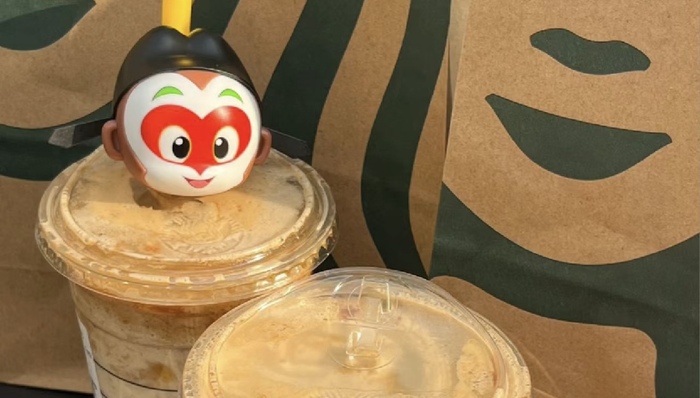星巴克终于在中国做起联名咖啡