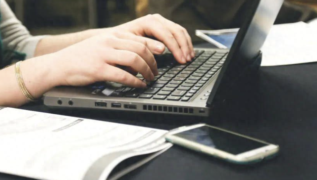 阅文集团,网文,影视产业,娱乐,网红经济