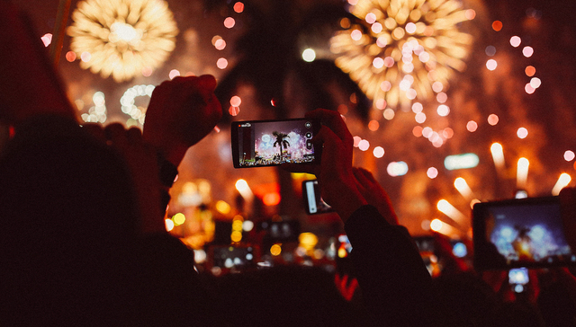 让年味与浪漫撞个满怀，六种在香港过年的正确打开方式