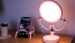 新渠道品牌：不做直播一哥，做“迷你拼多多”