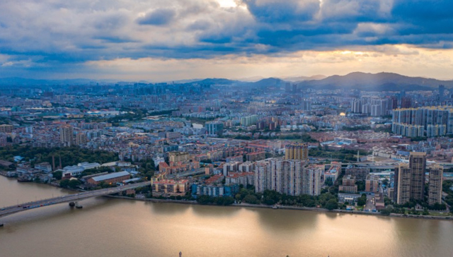 广州四大片区旧改首个拆迁补偿方案出炉，最高6600元/平