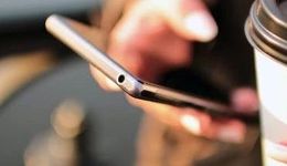 手機(jī)出海，2024卷高端