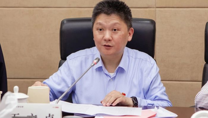 东海证券党委书记钱俊文到龄退休，原常州市国资委党委书记王文卓接任