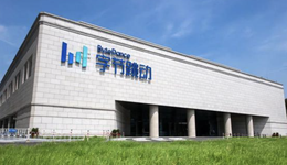 张一鸣：用“算法”缔造字节帝国