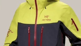 安踏养大的“招财鸟”，还差一个IPO