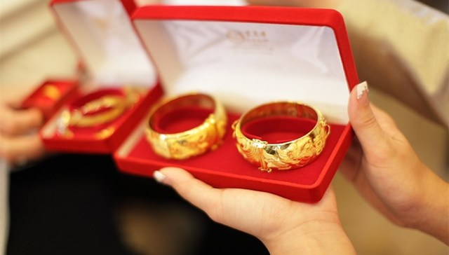 法治面 |  最高法禁止借婚姻索取财物，能否遏制天价彩礼？