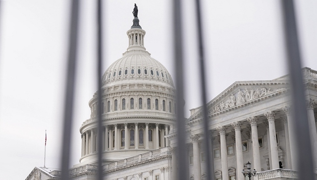 众议院,支出,约翰逊,自由党团