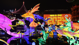 春節(jié)假期游客熱衷找年味兒，“爾濱”式目的地或?qū)⒚摲f而出