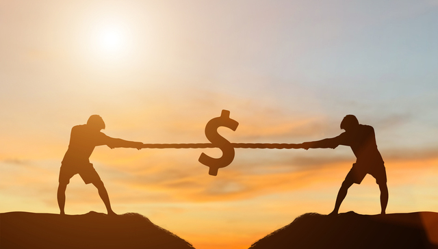 降价加剧新能源汽车品牌盈利压力，但2024年价格战仍将持续