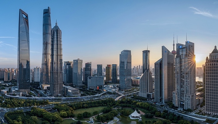 盘前机会前瞻|中办、国办发布新方案，支持浦东新区高水平改革开放，当地相关企业将迎来新一轮发展机遇（附概念股）