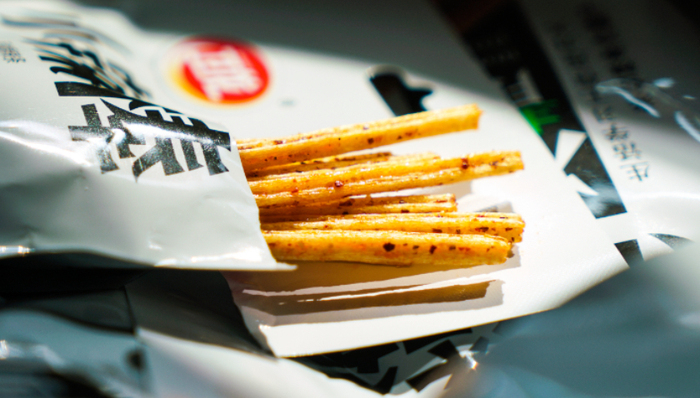 洽洽食品,卫龙,龙头企业,转型,