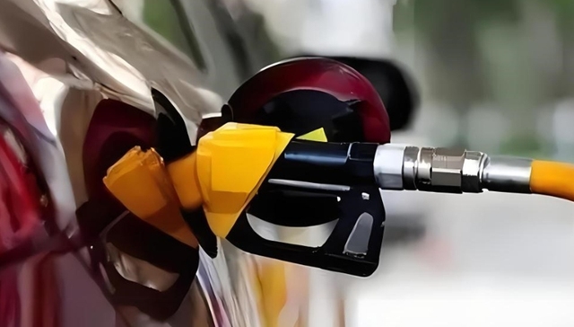 造车新势力,燃油车,新能源汽车,市场份额,