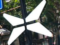 一年之期将至，王凤英的“火”还在烧