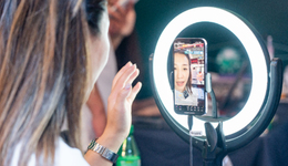 中国主播大出海：走，去赚外国人的钱