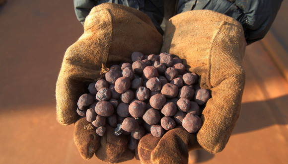 中国宝武拟募资100亿，七成用于非洲西芒杜铁矿开发