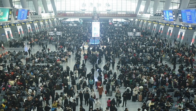 春运首日，铁路预计发送旅客1060万人次