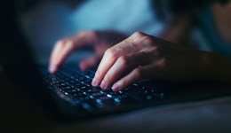 【評論】讓“隱形加班”顯性化，彰顯勞動者權(quán)益保障溫度