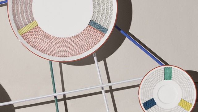 爱马仕Tressages Équestres餐瓷系列，气味图书馆“奶猫呼呼”温暖冬日｜是日美好事物