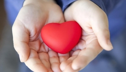 捐1元扣4元，揭开轻松筹“绿医服务”重重迷雾