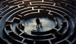 逃离又重返，年轻人深陷大厂围城