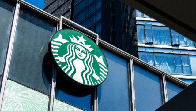 联名产品,星巴克,本土化,文化IP,咖啡,下沉市场,