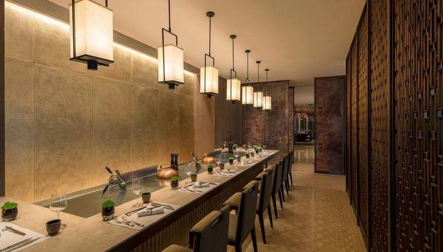 VOSS三度牵手黑珍珠餐厅，多家酒店推出节日套餐 ｜ 美食情报