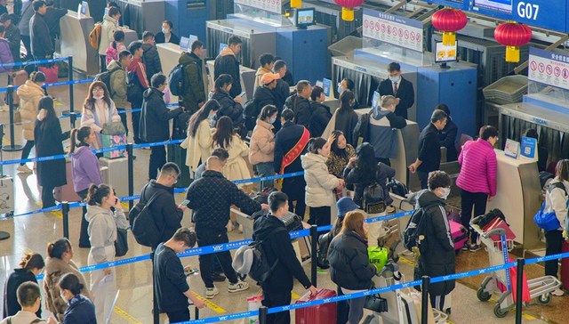 直通部委｜春运前9天交通运输运行总体平稳有序 我国新冠疫情呈低水平波动