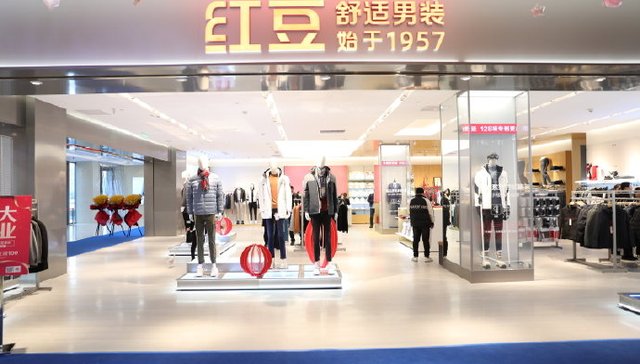 红豆男装创始人全面“退休”，交棒子女