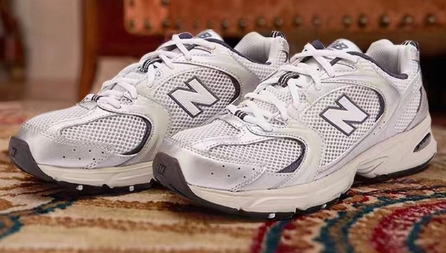 New Balance砸钱卖二手鞋