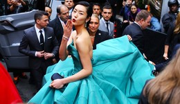 GAP押宝曾为刘雯设计过礼服的高定设计师