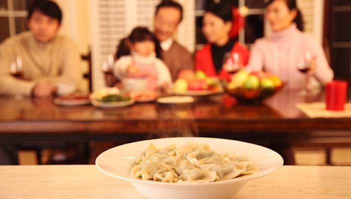 电厂 | 京东和小红书，再向春晚要增量