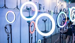 【評論】整治網(wǎng)絡“牛鬼蛇神”，封殺應比入刑更早到位