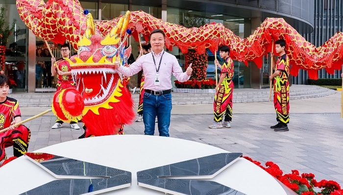 闪电快讯 ｜ 小鹏汽车董事长何小鹏发内部信：业绩要翻倍 研发预算要增长40%